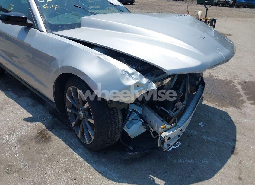 Photo 18 of 2011 Ford Mustang V6 PREMIUM (VIN 1ZVBP8AM5B5166487)