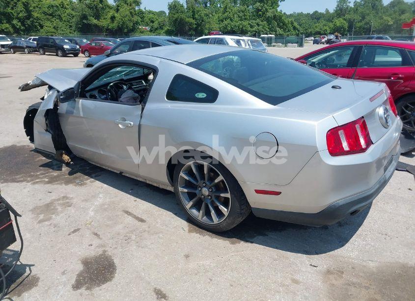 Photo 3 of 2011 Ford Mustang V6 PREMIUM (VIN 1ZVBP8AM5B5166487)
