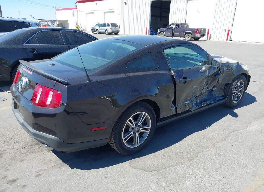 Photo 4 of 2012 Ford Mustang V6 PREMIUM (VIN 1ZVBP8AM5C5206410)