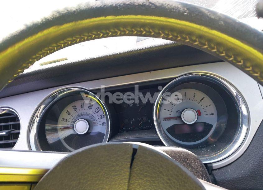 Photo 7 of 2012 Ford Mustang V6 PREMIUM (VIN 1ZVBP8AM5C5221263)