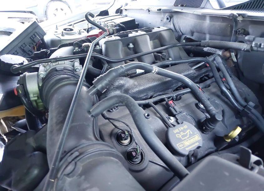 Photo 10 of 2012 Ford Mustang V6 PREMIUM (VIN 1ZVBP8AM5C5233090)