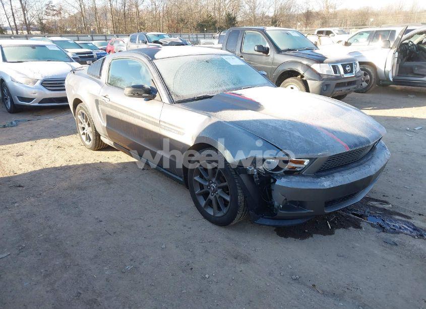 2012 Ford Mustang V6 PREMIUM (VIN 1ZVBP8AM5C5269183) main photo