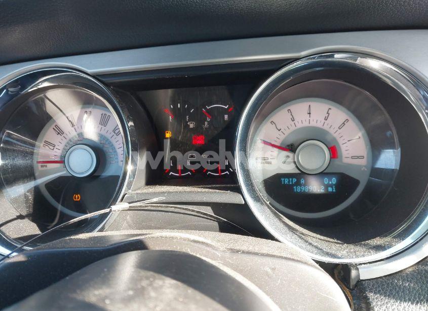 Photo 7 of 2012 Ford Mustang V6 PREMIUM (VIN 1ZVBP8AM5C5269183)