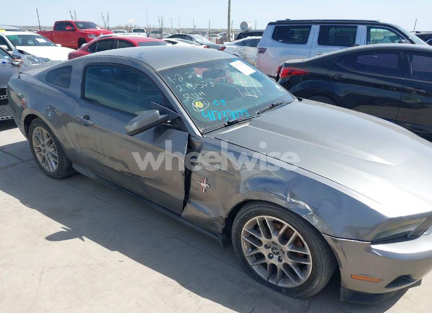 Photo 6 of 2012 Ford Mustang V6 PREMIUM (VIN 1ZVBP8AM5C5275503)
