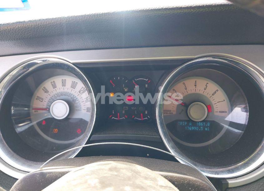 Photo 7 of 2012 Ford Mustang V6 PREMIUM (VIN 1ZVBP8AM5C5275503)