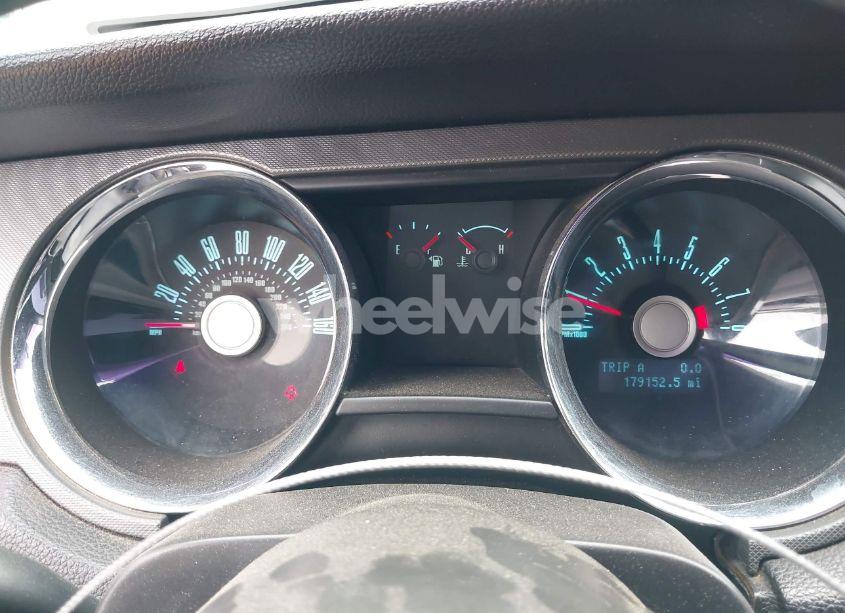 Photo 7 of 2012 Ford Mustang V6 (VIN 1ZVBP8AM5C5284704)