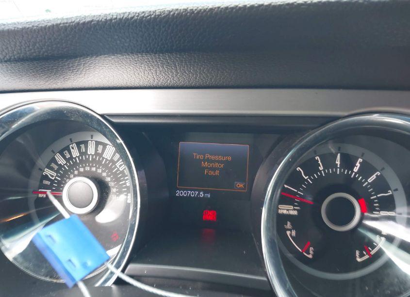 Photo 7 of 2013 Ford Mustang V6 PREMIUM (VIN 1ZVBP8AM5D5254006)