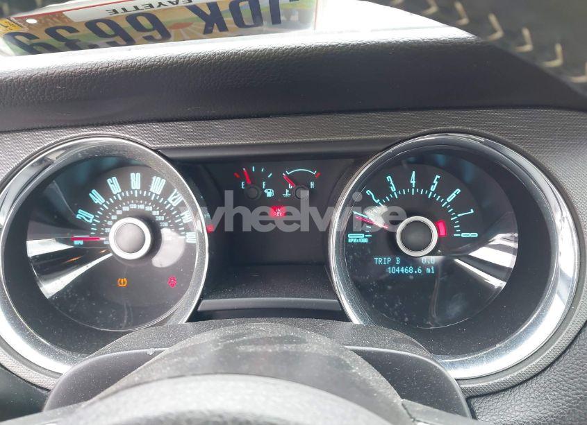 Photo 7 of 2013 Ford Mustang V6 (VIN 1ZVBP8AM5D5261621)