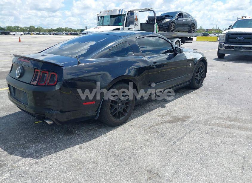 Photo 4 of 2013 Ford Mustang V6 PREMIUM (VIN 1ZVBP8AM5D5263496)