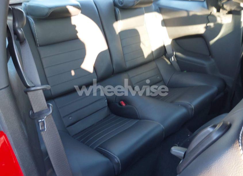 Photo 8 of 2013 Ford Mustang V6 PREMIUM (VIN 1ZVBP8AM5D5266270)