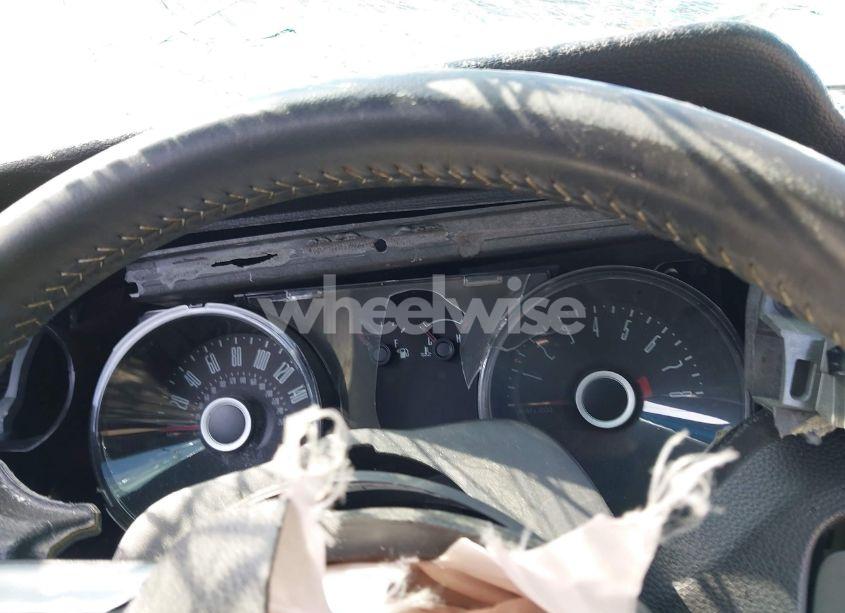 Photo 7 of 2014 Ford Mustang V6 (VIN 1ZVBP8AM5E5250006)