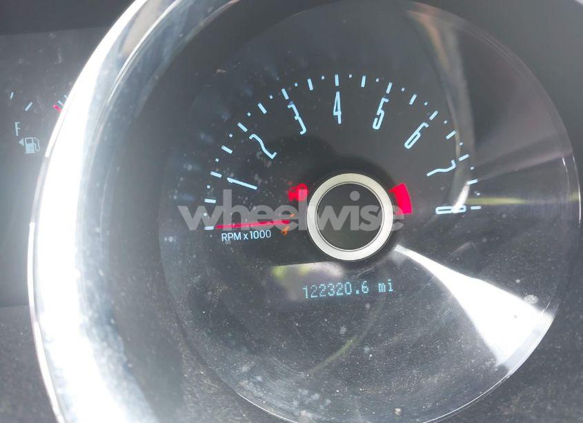 Photo 16 of 2014 Ford Mustang V6 (VIN 1ZVBP8AM5E5284169)