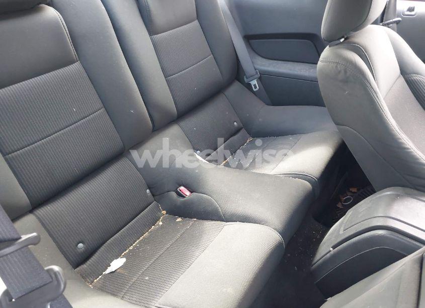 Photo 8 of 2011 Ford Mustang V6 (VIN 1ZVBP8AM6B5115712)