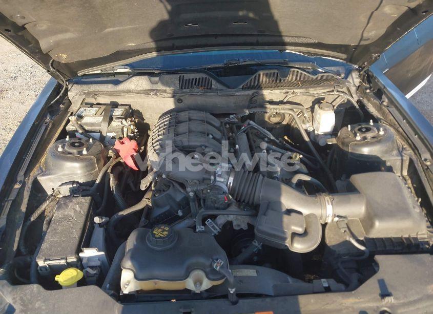 Photo 10 of 2011 Ford Mustang V6 (VIN 1ZVBP8AM6B5160195)