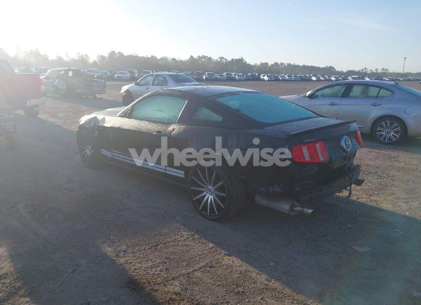 Photo 3 of 2011 Ford Mustang V6 (VIN 1ZVBP8AM6B5160195)