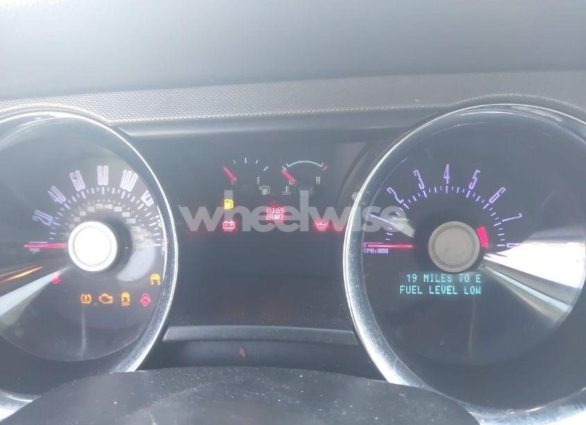 Photo 7 of 2011 Ford Mustang V6 (VIN 1ZVBP8AM6B5160195)