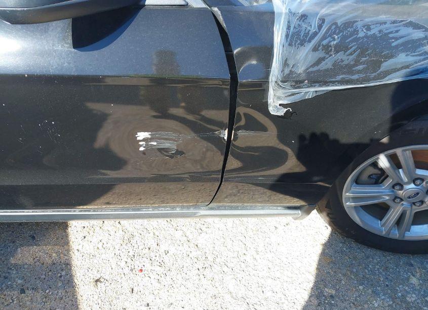 Photo 18 of 2011 Ford Mustang V6 (VIN 1ZVBP8AM6B5169821)