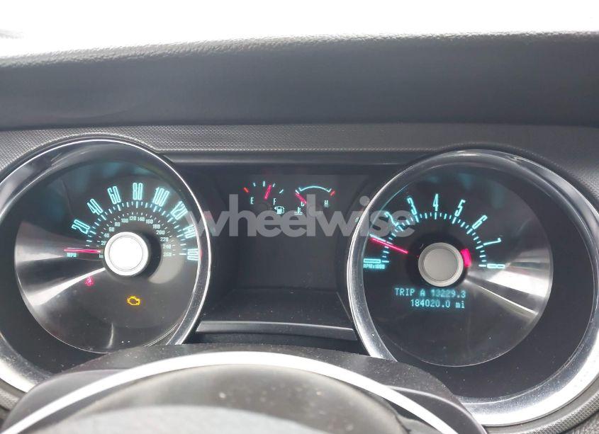 Photo 7 of 2012 Ford Mustang V6 (VIN 1ZVBP8AM6C5207372)