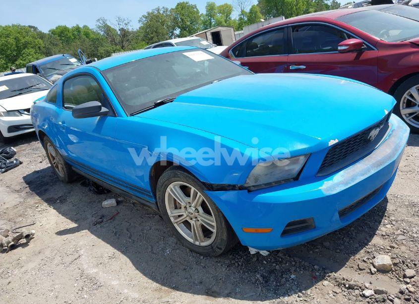 2012 Ford Mustang V6 (VIN 1ZVBP8AM6C5208912) main photo