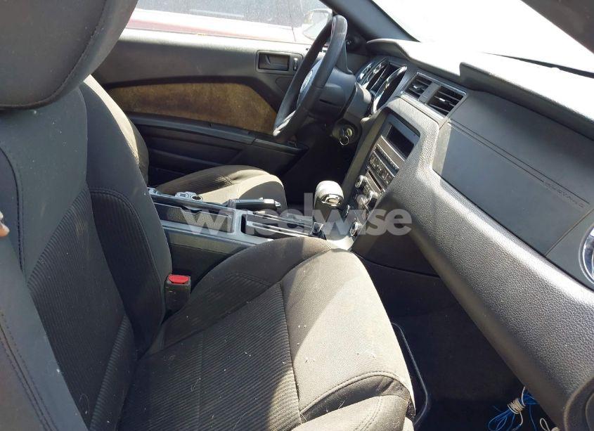 Photo 5 of 2012 Ford Mustang V6 (VIN 1ZVBP8AM6C5208912)