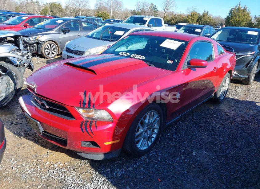 Photo 2 of 2012 Ford Mustang V6 PREMIUM (VIN 1ZVBP8AM6C5226326)