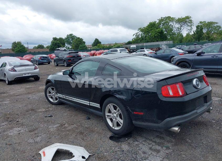 Photo 3 of 2012 Ford Mustang V6 (VIN 1ZVBP8AM6C5258046)