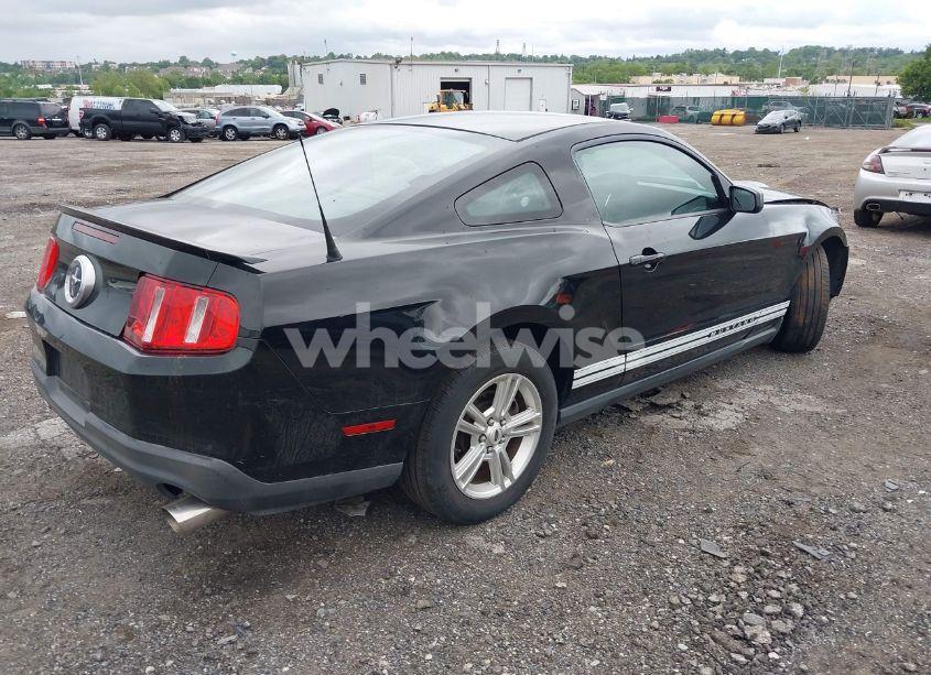 Photo 4 of 2012 Ford Mustang V6 (VIN 1ZVBP8AM6C5258046)
