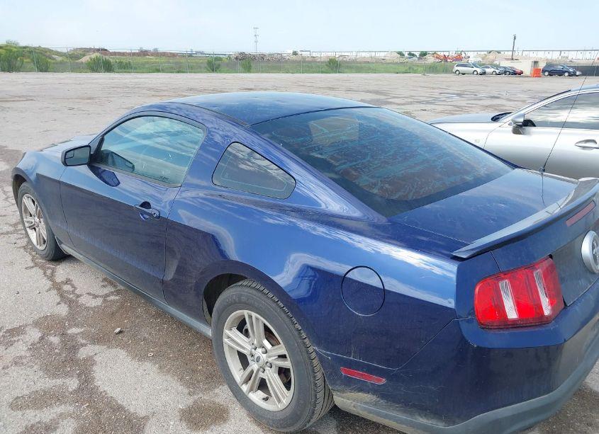 Photo 6 of 2012 Ford Mustang V6 (VIN 1ZVBP8AM6C5264865)