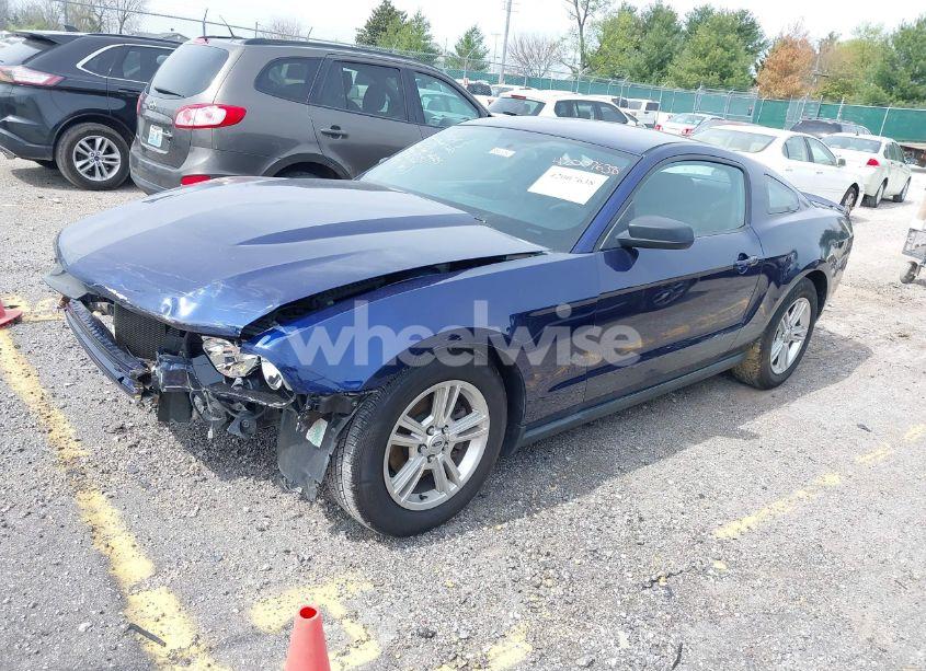 Photo 2 of 2012 Ford Mustang V6 (VIN 1ZVBP8AM6C5271931)