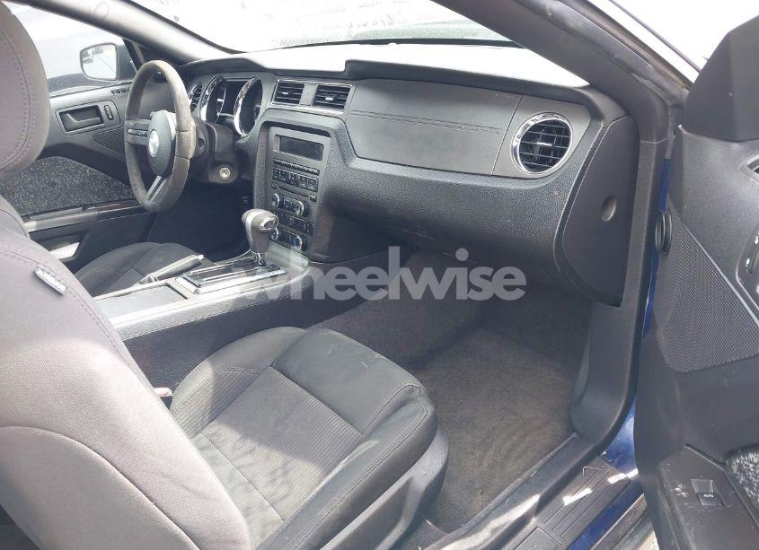 Photo 5 of 2012 Ford Mustang V6 (VIN 1ZVBP8AM6C5271931)