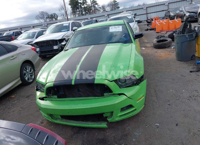 Photo 11 of 2014 Ford Mustang V6 PREMIUM (VIN 1ZVBP8AM6E5286724)