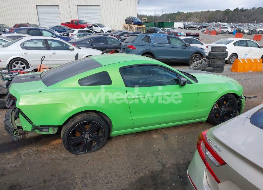 Photo 12 of 2014 Ford Mustang V6 PREMIUM (VIN 1ZVBP8AM6E5286724)