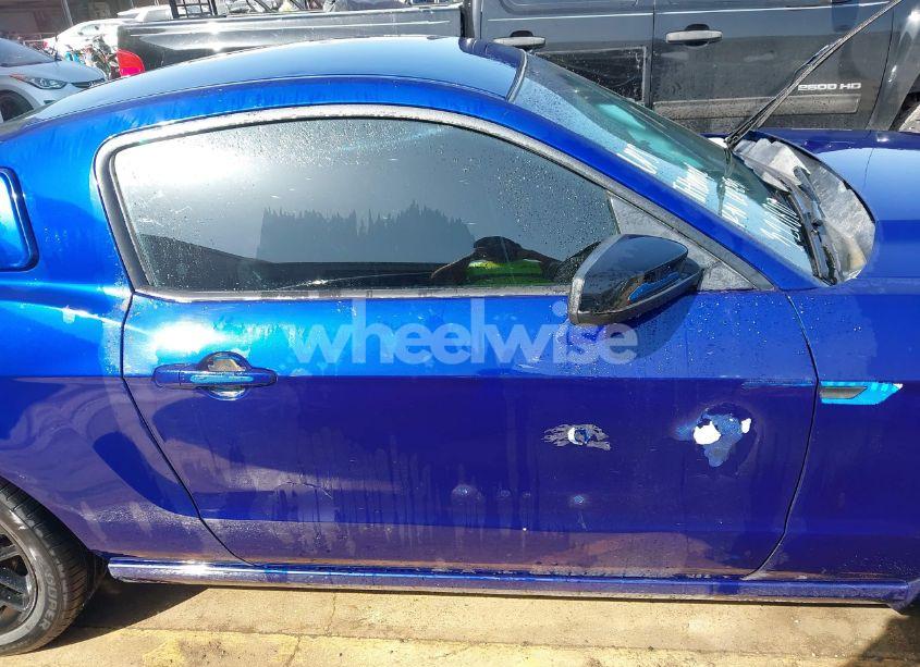 Photo 13 of 2014 Ford Mustang V6 (VIN 1ZVBP8AM6E5320810)