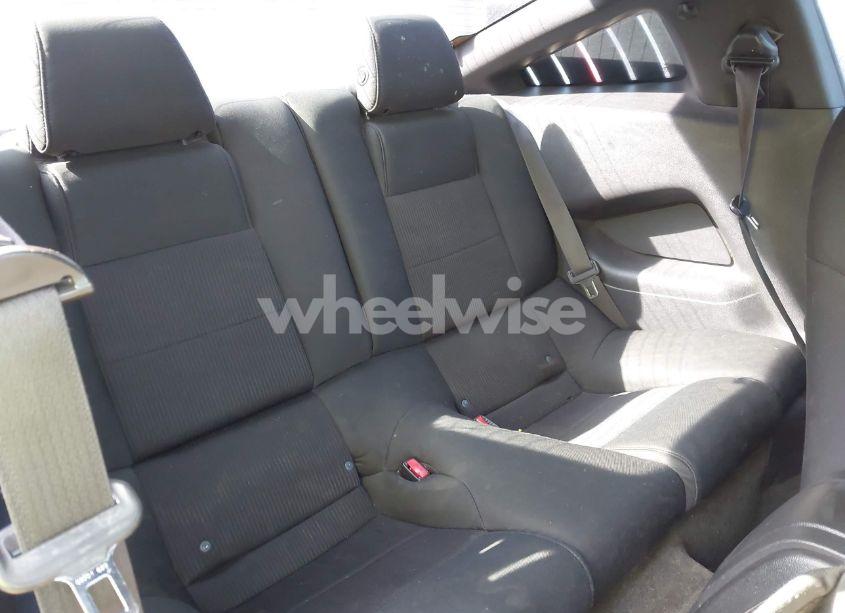 Photo 8 of 2014 Ford Mustang V6 (VIN 1ZVBP8AM6E5320810)