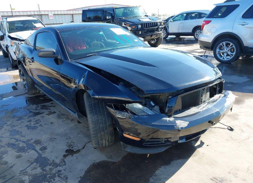 2011 Ford Mustang V6 (VIN 1ZVBP8AM7B5157323) main photo