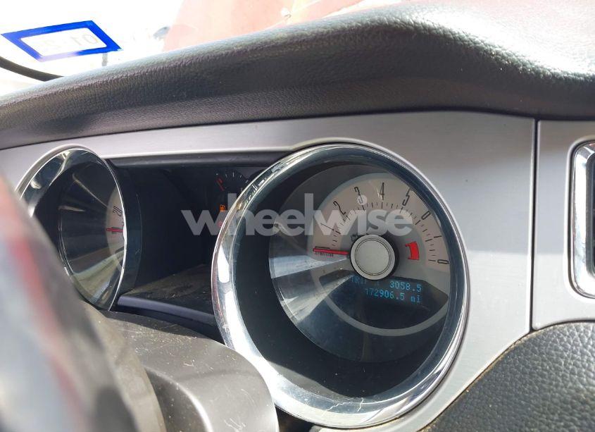 Photo 7 of 2011 Ford Mustang V6 PREMIUM (VIN 1ZVBP8AM7B5169858)