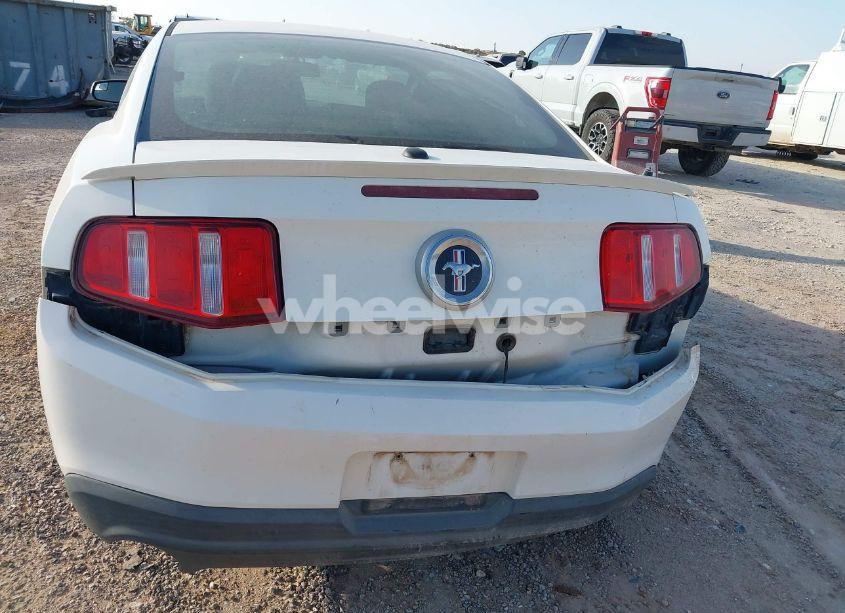 Photo 15 of 2012 Ford Mustang V6 PREMIUM (VIN 1ZVBP8AM7C5205517)