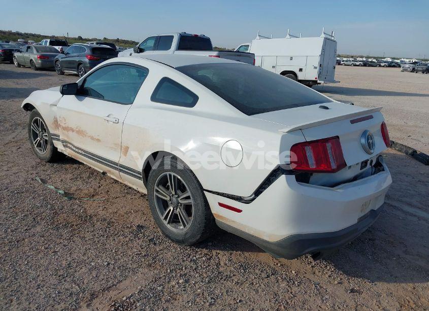 Photo 3 of 2012 Ford Mustang V6 PREMIUM (VIN 1ZVBP8AM7C5205517)