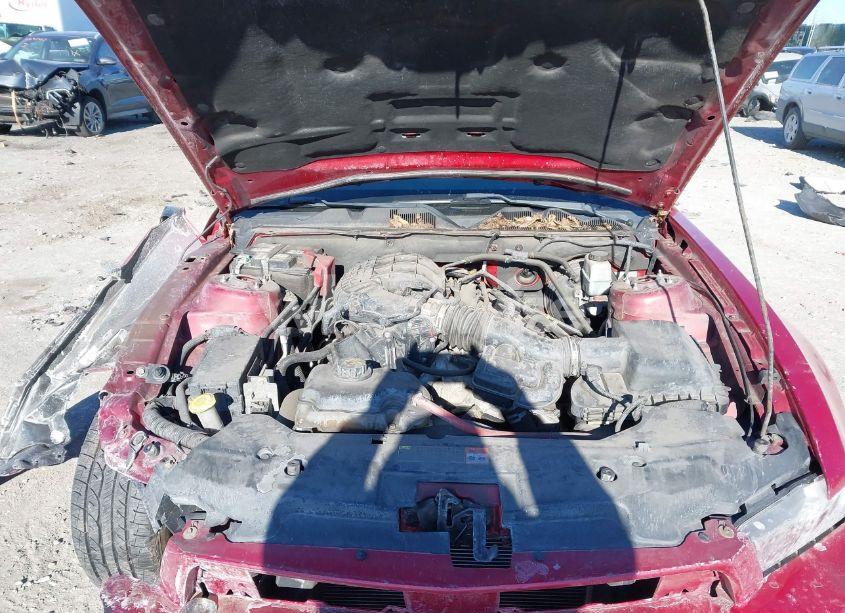 Photo 10 of 2012 Ford Mustang V6 PREMIUM (VIN 1ZVBP8AM7C5266947)