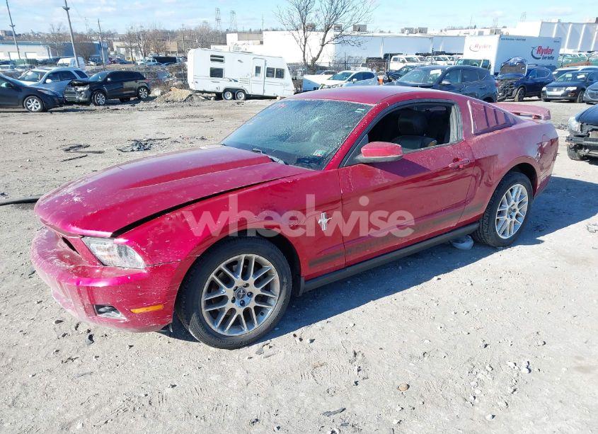 Photo 2 of 2012 Ford Mustang V6 PREMIUM (VIN 1ZVBP8AM7C5266947)