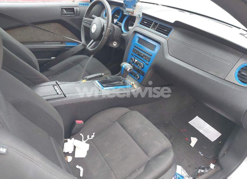 Photo 5 of 2012 Ford Mustang V6 (VIN 1ZVBP8AM7C5272635)