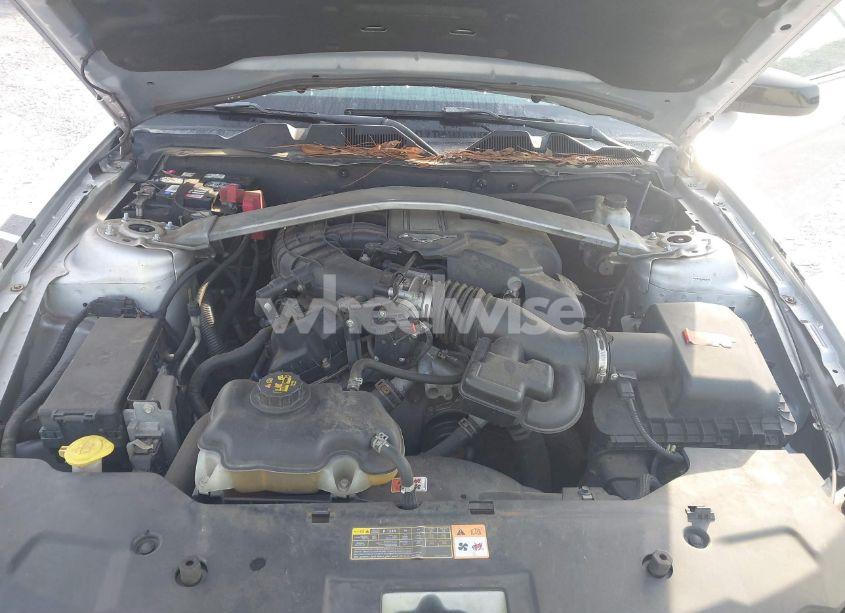 Photo 10 of 2012 Ford Mustang V6 PREMIUM (VIN 1ZVBP8AM7C5288124)