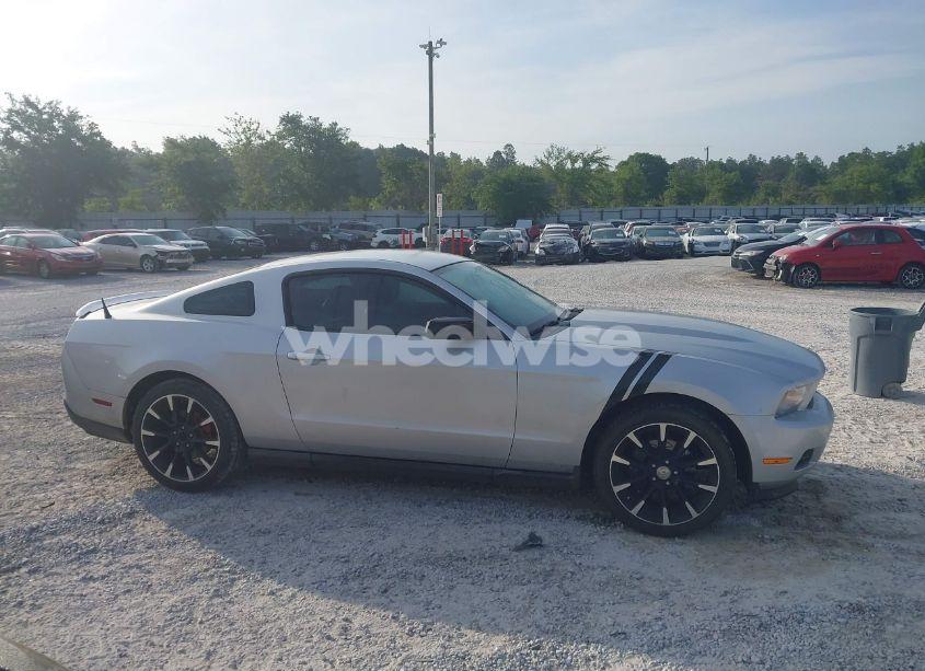 Photo 13 of 2012 Ford Mustang V6 PREMIUM (VIN 1ZVBP8AM7C5288124)