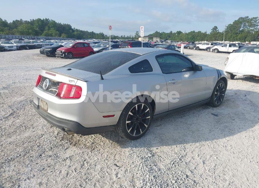 Photo 4 of 2012 Ford Mustang V6 PREMIUM (VIN 1ZVBP8AM7C5288124)