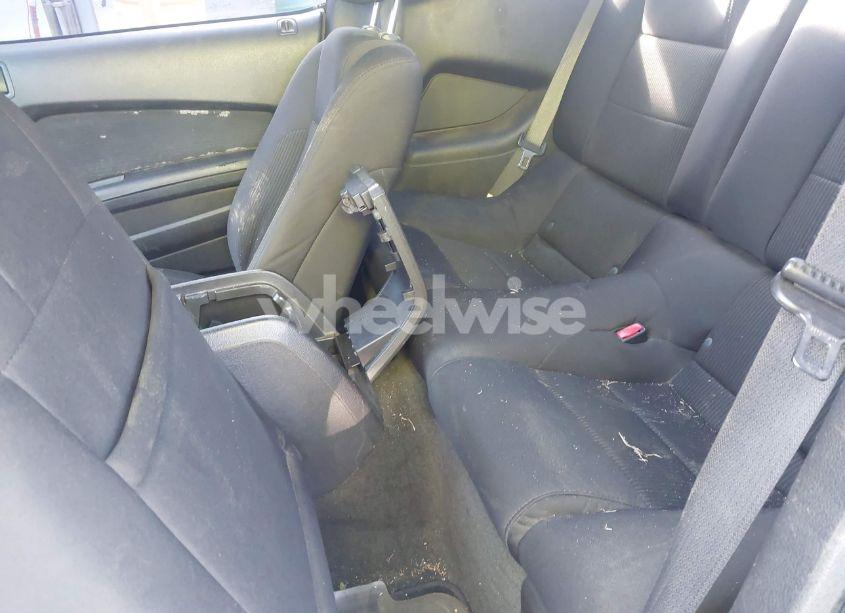 Photo 8 of 2013 Ford Mustang V6 (VIN 1ZVBP8AM7D5220360)