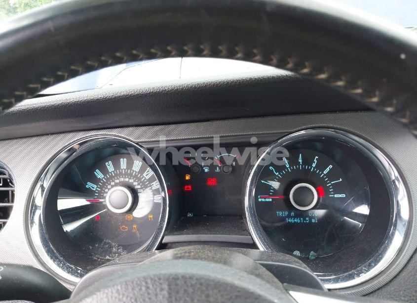 Photo 7 of 2013 Ford Mustang V6 (VIN 1ZVBP8AM7D5228491)