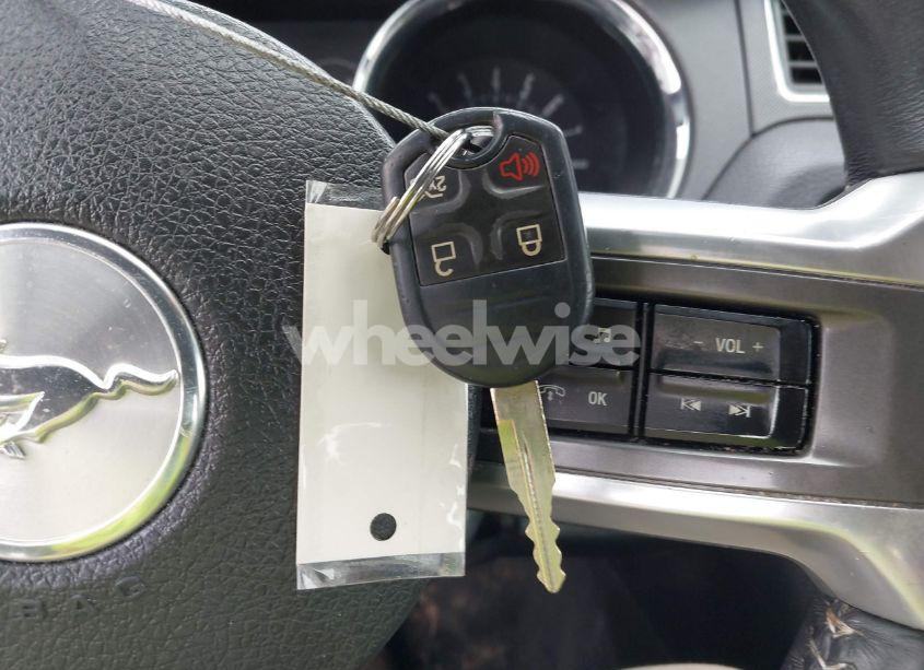 Photo 11 of 2013 Ford Mustang V6 (VIN 1ZVBP8AM7D5231116)