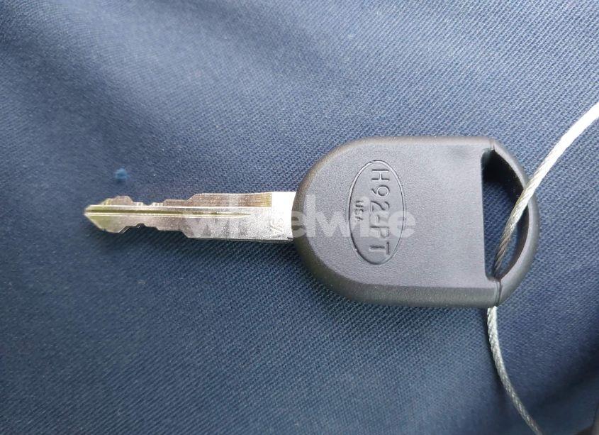 Photo 11 of 2013 Ford Mustang V6 PREMIUM (VIN 1ZVBP8AM7D5275813)