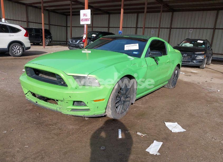 Photo 6 of 2014 Ford Mustang V6 (VIN 1ZVBP8AM7E5237290)