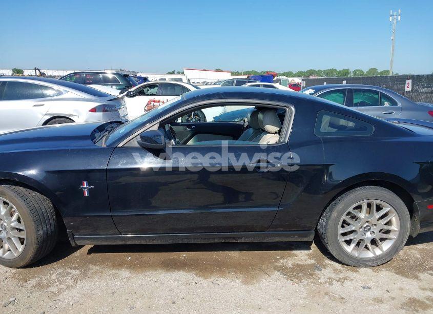 Photo 14 of 2014 Ford Mustang V6 PREMIUM (VIN 1ZVBP8AM7E5259127)